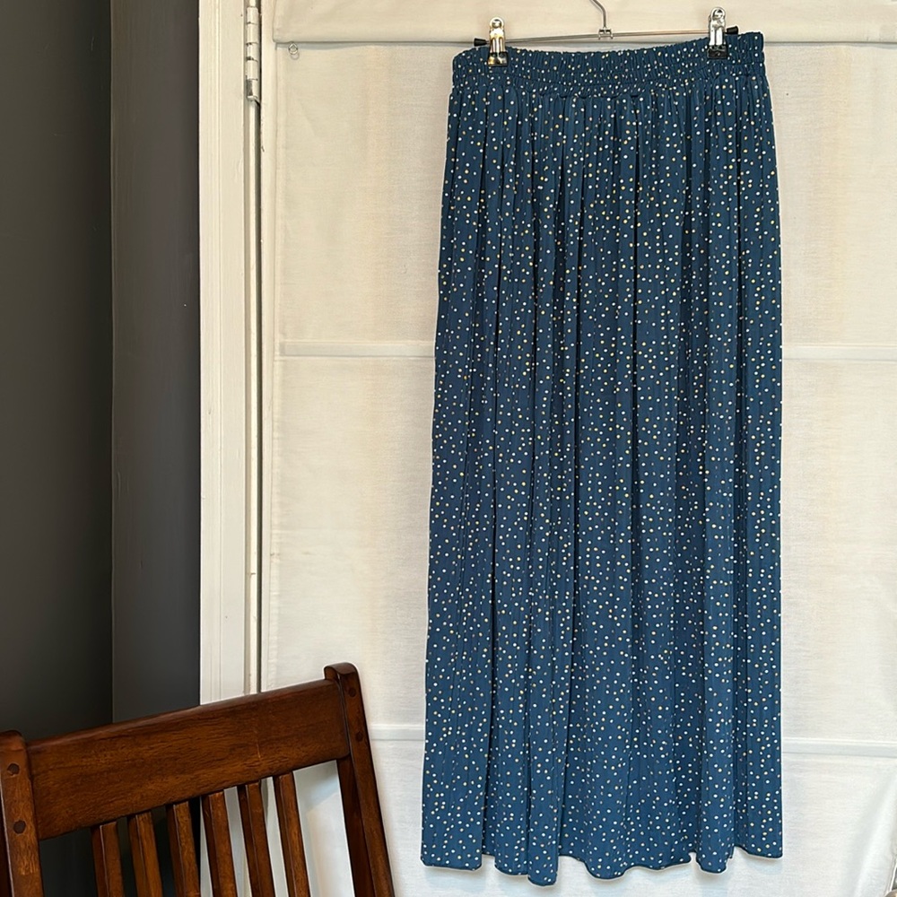 Anna Morgan • Maxi w/stretch L